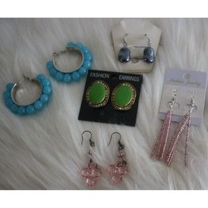 Lot of 5 Pairs Of Pierced Earrings Multi-Color NWT